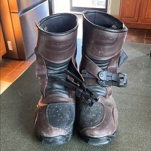 Men’s Adventure Motorcycle Boots
